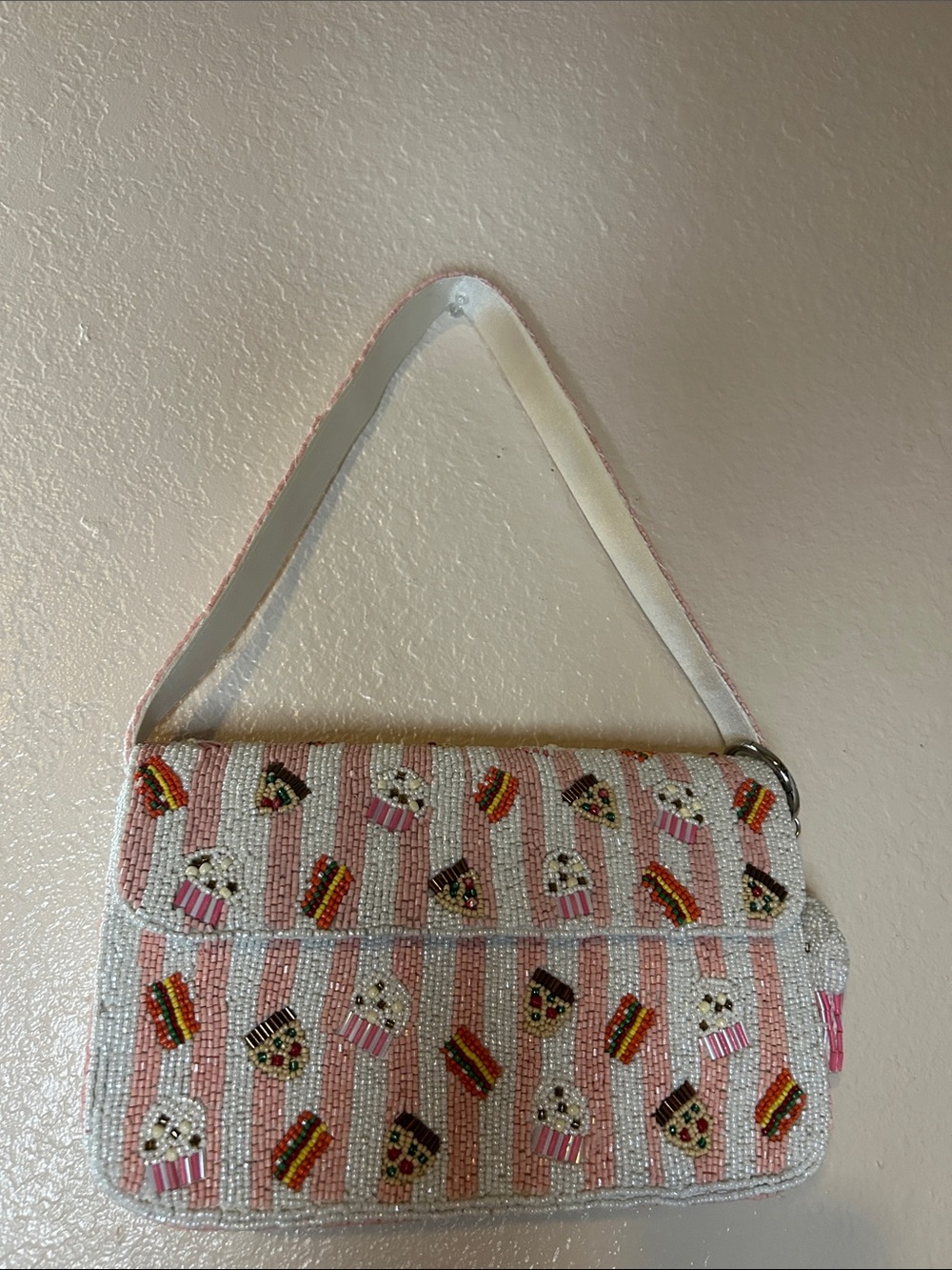 Pink Beaded Popcorn, Pizza, Hamburger and Soda Pattern Shoulder Bag